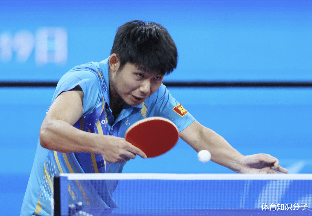 包含体坛新星崭露头角，实力晋升速度惊人的词条