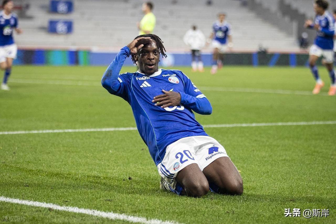 关于斯特拉斯堡成功逆转，主场收获首胜的信息