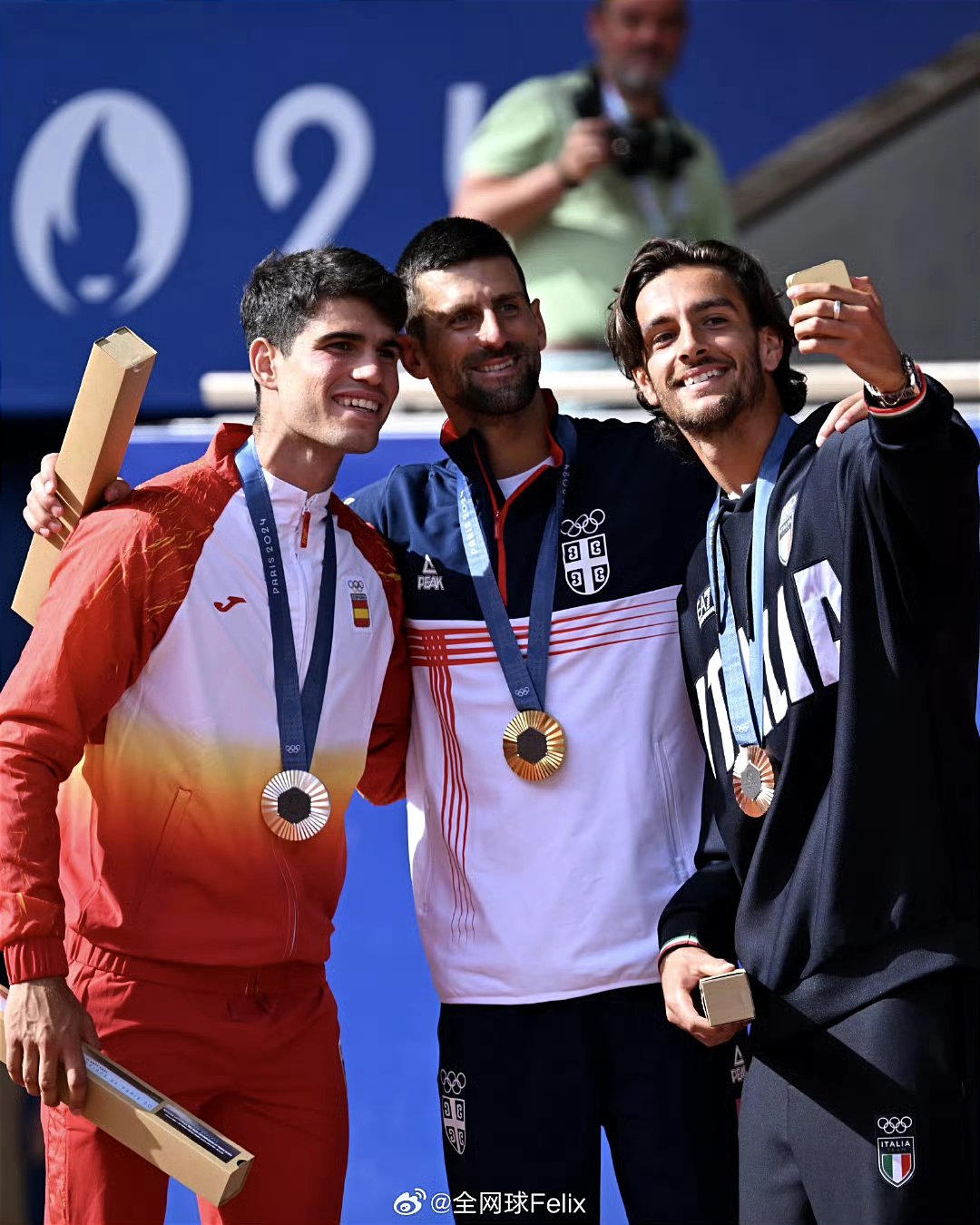 包含蒙特卡洛大师赛完胜戴维斯杯,德约科维奇点燃赛场的词条 包含蒙特卡洛大师赛完胜戴维斯杯,德约科维奇点燃赛场的词条