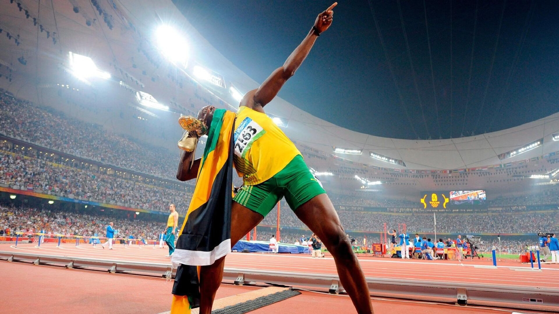 冰与火的对决，当封锁成为隐喻，楚阿梅尼在欧冠赛场诠释另一种突破