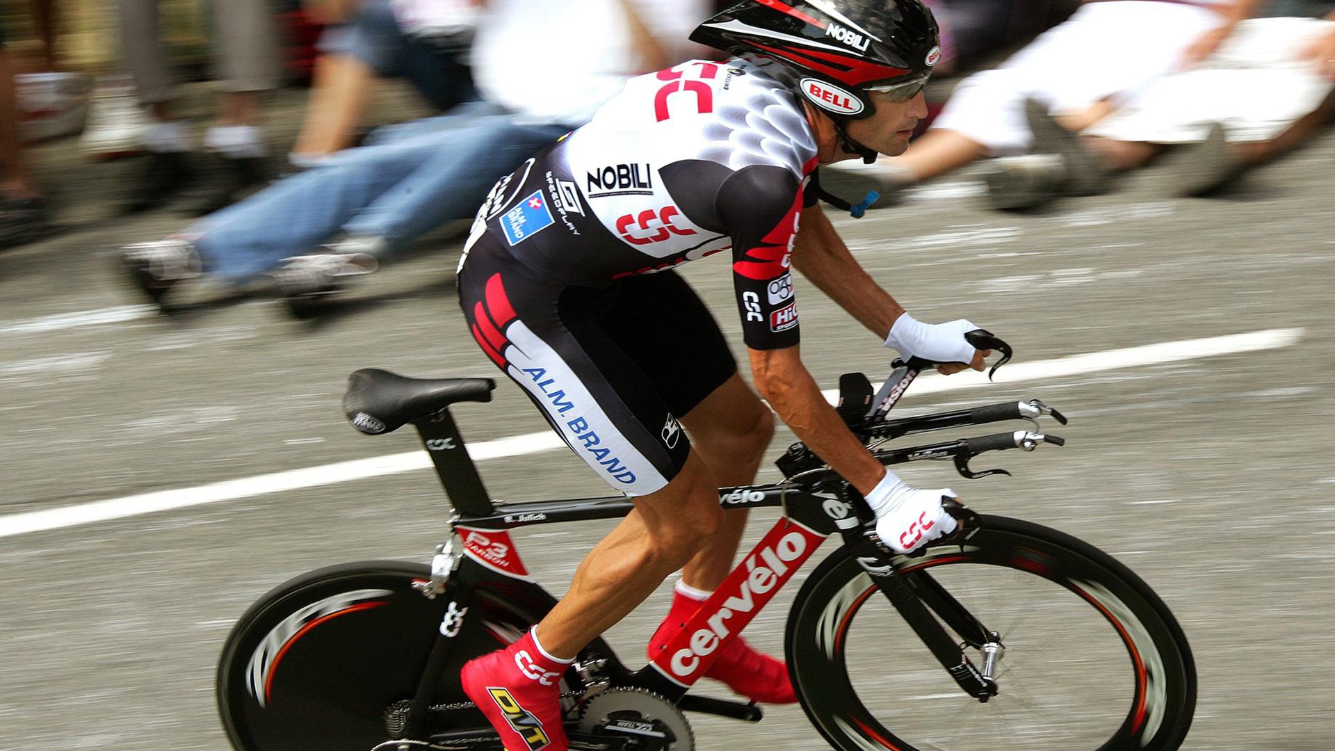 卡马文加的全能统治,当新西兰式坚韧遇上利物浦的红色风暴