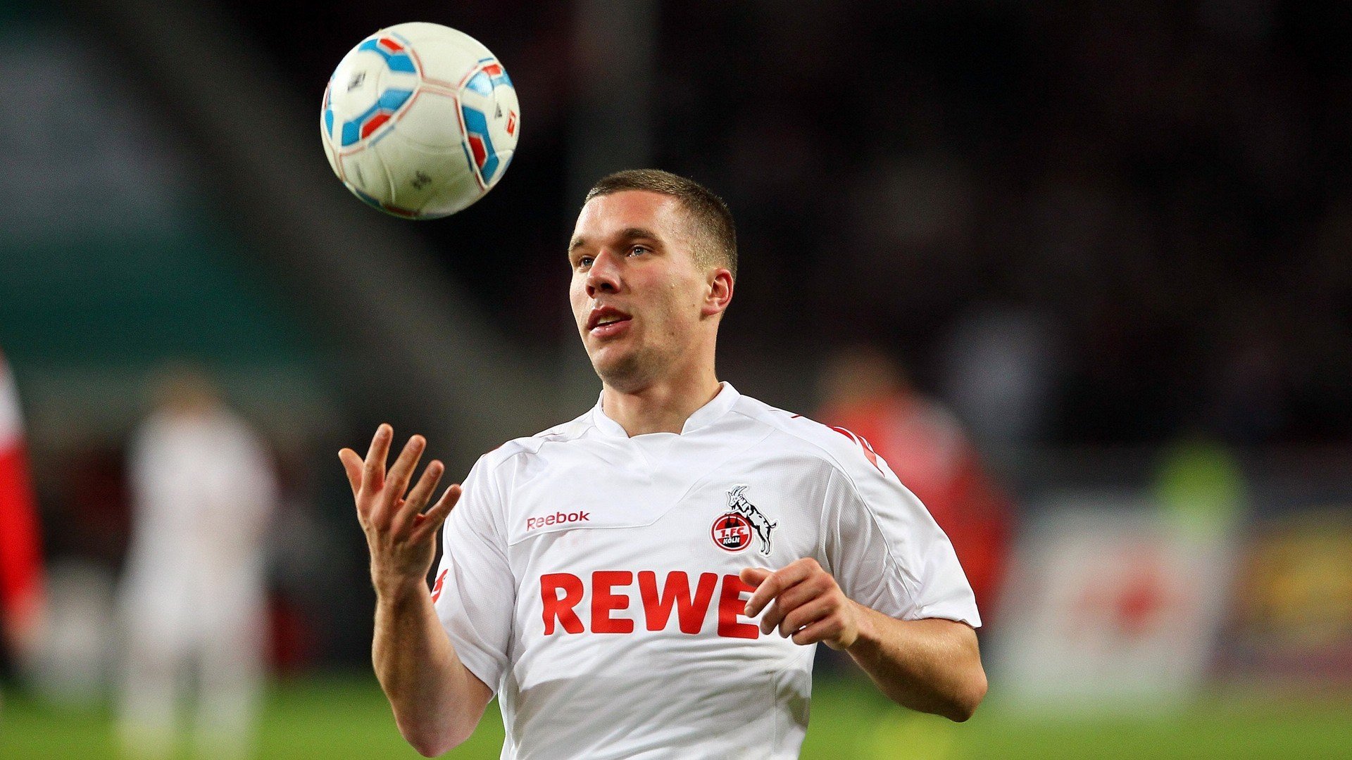 绝境逢生！尼克斯翻盘魔术，马克西化身关键先生